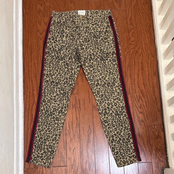 Sanctuary Denim - Sanctuary Leopard Print Pants with Red Accent